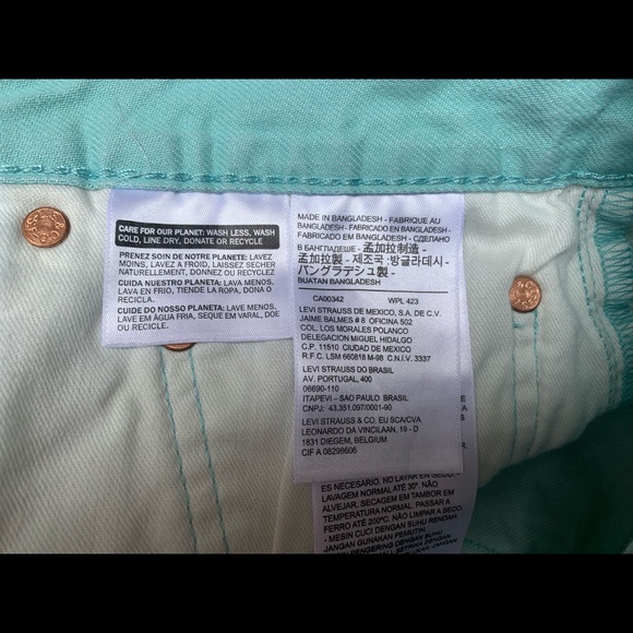 Levi’s Mint Denim Cuffed Shorts NWOT - Picture 8 of 10